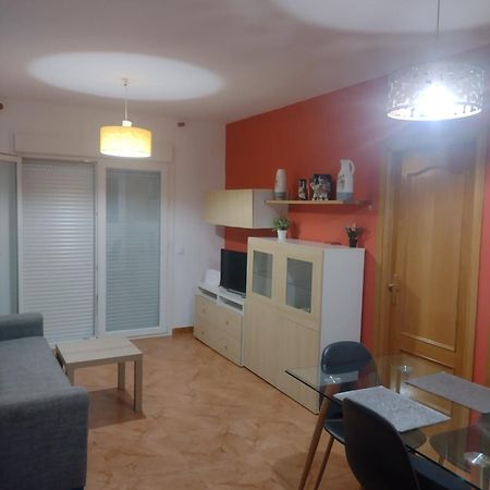 Relaxing Beach Apartment In Fuengirola Parking Dış mekan fotoğraf