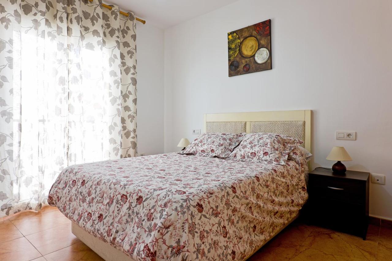 Relaxing Beach Apartment In Fuengirola Parking Dış mekan fotoğraf