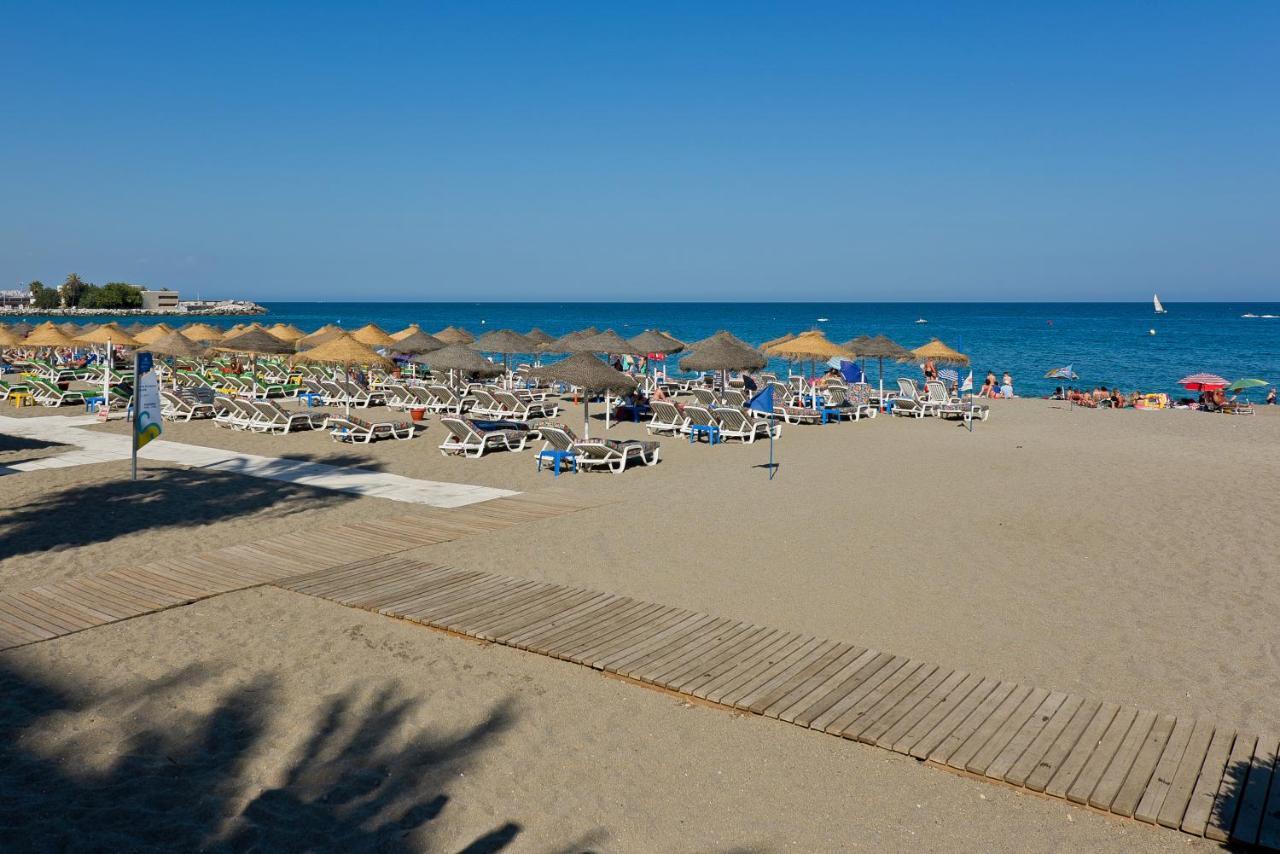 Relaxing Beach Apartment In Fuengirola Parking Dış mekan fotoğraf